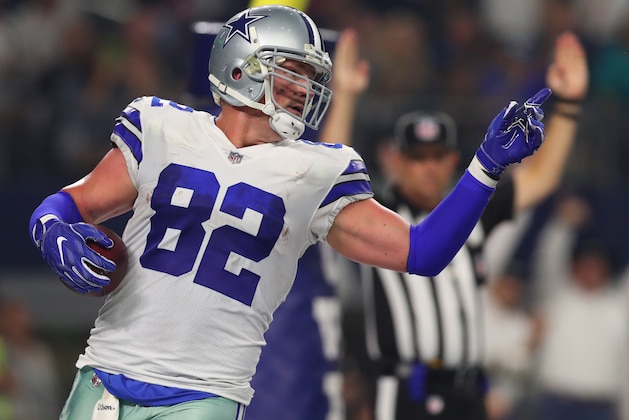 ARLINGTON, TX - AUGUST 26: Jason Witten #82 of the Dallas Cowboys celebrates a touchdown against the Oakland Raiders in the second quarter of a preseason game against the Oakland Raiders at AT&T Stadium on August 26, 2017 in Arlington, Texas. (Photo by Tom Pennington/Getty Images)