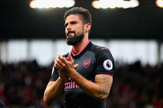 STOKE ON TRENT, ENGLAND - AUGUST 19: Olivier Giroud of Arsenal looks dejected following the Premier League match between Stoke City and Arsenal at Bet365 Stadium on August 19, 2017 in Stoke on Trent, England. (Photo by Chris Brunskill Ltd/Getty Images) STOKE ON TRENT, ENGLAND - AUGUST 19: Olivier Giroud of Arsenal looks dejected following the Premier League match between Stoke City and Arsenal at Bet365 Stadium on August 19, 2017 in Stoke on Trent, England. (Photo by Chris Brunskill Ltd/Getty Images)