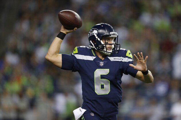 Aug 18, 2017; Seattle, WA, USA; Seattle Seahawks quarterback Austin Davis (6) passes against the Minnesota Vikings during the fourth quarter at CenturyLink Field. Mandatory Credit: Joe Nicholson-USA TODAY Sports