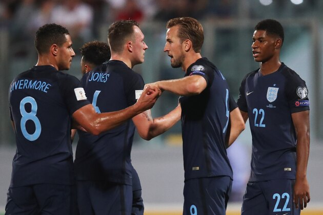 VALLETTA, MALTA - SEPTEMBER 01:  Harry Kane of England (2R) celebrates as he scores their first goal with Jake Livermore (8) during the FIFA 2018 World Cup Qualifier between Malta and England at Ta'Qali National Stadium on September 1, 2017 in Valletta, Malta.  (Photo by Julian Finney/Getty Images)