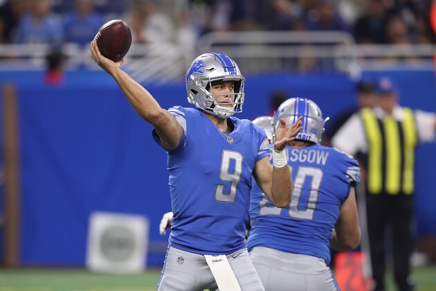 DETROIT, MI - AUGUST 25: Matthew Stafford #9 of the Detroit Lions throws a first quarter pass while playing the New England Patriots during a preseason game at Ford Field on August 25, 2017 in Detroit, Michigan. (Photo by Gregory Shamus/Getty Images)