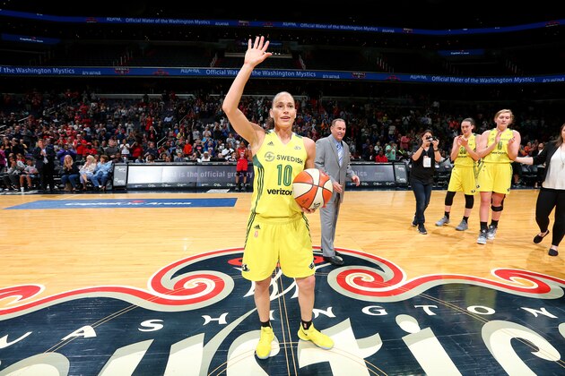 WASHINGTON, DC - SEPTEMBER 1: Sue Bird #10 of the Seattle Storm waves to the crowd in honor of her breaking the WNBA career assist record during the game against the Washington Mystics during a WNBA game on September 1, 2017 at the Verizon Center in Washington, DC. NOTE TO USER: User expressly acknowledges and agrees that, by downloading and or using this photograph, User is consenting to the terms and conditions of the Getty Images License Agreement. Mandatory Copyright Notice: Copyright 2017 NBAE (Photo by Ned Dishman/NBAE via Getty Images)