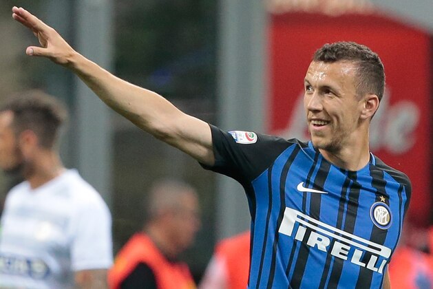 MILAN, ITALY - MAY 28:  Ivan Perisic of FC Internazionale Milano celebrates his goal during the Serie A match between FC Internazionale and Udinese Calcio at Stadio Giuseppe Meazza on May 28, 2017 in Milan, Italy.  (Photo by Emilio Andreoli/Getty Images)