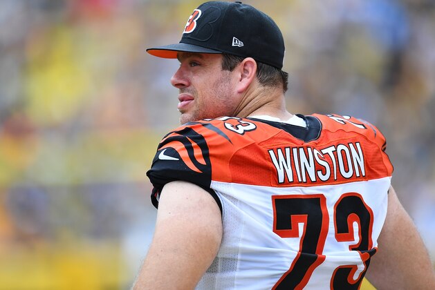 PITTSBURGH, PA - SEPTEMBER 18:  Eric Winston #73 of the Cincinnati Bengals looks on during the game against the Pittsburgh Steelers at Heinz Field on September 18, 2016 in Pittsburgh, Pennsylvania. (Photo by Joe Sargent/Getty Images) *** Local Caption ***