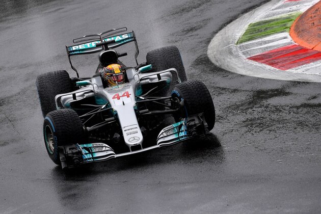 Mercedes' British driver Lewis Hamilton drives as it rains during the qualifying session at the Autodromo Nazionale circuit in Monza on September 2, 2017 ahead of the Italian Formula One Grand Prix.
The qualifying session in Monza has been delayed because of bad weather conditions. / AFP PHOTO / ANDREJ ISAKOVIC        (Photo credit should read ANDREJ ISAKOVIC/AFP/Getty Images)