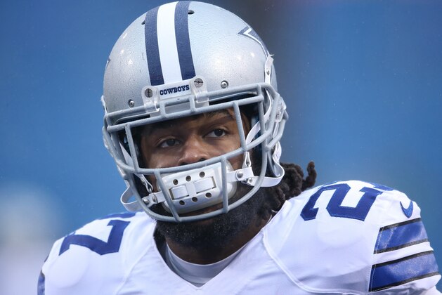 ORCHARD PARK, NY - DECEMBER 27: J.J. Wilcox #27 of the Dallas Cowboys warms up before playing against the Buffalo Bills during NFL game action at Ralph Wilson Stadium on December 27, 2015 in Orchard Park, New York. (Photo by Tom Szczerbowski/Getty Images)