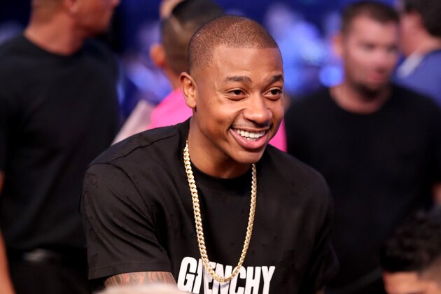 LAS VEGAS, NV - AUGUST 26:  NBA player Isaiah Thomas attends the super welterweight boxing match between Floyd Mayweather Jr. and Conor McGregor on August 26, 2017 at T-Mobile Arena in Las Vegas, Nevada.  (Photo by Christian Petersen/Getty Images)