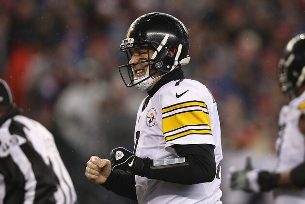 FOXBORO, MA - JANUARY 22:  Ben Roethlisberger #7 of the Pittsburgh Steelers reacts against the New England Patriots in the AFC Championship Game at Gillette Stadium on January 22, 2017 in Foxboro, Massachusetts.  (Photo by Patrick Smith/Getty Images)