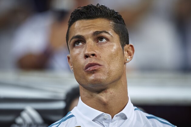 MADRID, SPAIN - AUGUST 27:  Cristiano Ronaldo of Real Madrid looks on prior to the La Liga match between Real Madrid and Valencia at Estadio Santiago Bernabeu on August 27, 2017 in Madrid, Spain.  (Photo by fotopress/Getty Images)