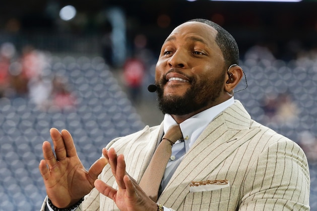 HOUSTON, TX - JANUARY 09:  Televsion commentator Ray Lewis at NRG Stadium on January 9, 2016 in Houston, Texas.  (Photo by Bob Levey/Getty Images)