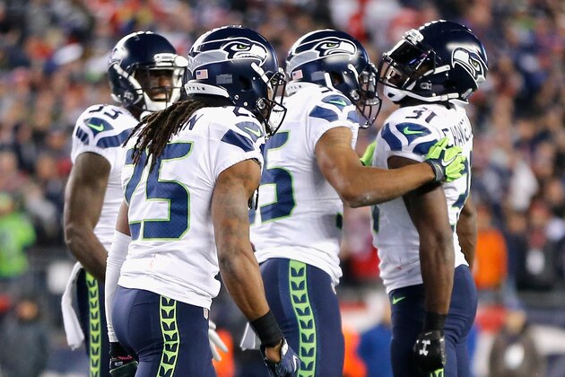 FOXBORO, MA - NOVEMBER 13:  Kam Chancellor #31 of the Seattle Seahawks reacts with teammates during the fourth quarter of a game against the New England Patriots during a game at Gillette Stadium on November 13, 2016 in Foxboro, Massachusetts.  (Photo by Jim Rogash/Getty Images)