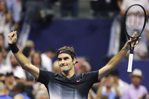 NEW YORK, NY - SEPTEMBER 04:  Roger Federer of Switzerland celebrates his win over Philipp Kohlschreiber of Germany in their men's singles fourth round match on Day Eight of the 2017 US Open at the USTA Billie Jean King National Tennis Center on September 4, 2017 in the Flushing neighborhood of the Queens borough of New York City.  (Photo by Abbie Parr/Getty Images)
