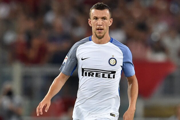 ROME, ITALY - AUGUST 26:  Ivan Perisic of FC Internazionale in action during the Serie A match between AS Roma and FC Internazionale at Stadio Olimpico on August 26, 2017 in Rome, Italy.  (Photo by Giuseppe Bellini/Getty Images)