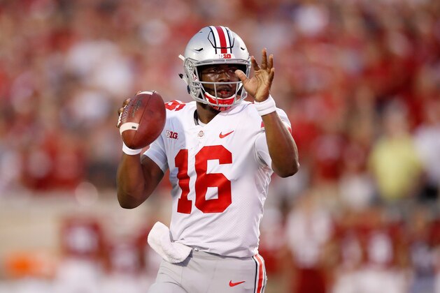 BLOOMINGTON, IN - AUGUST 31:  J.T. Barrett #16 of the Ohio State Buckeyes throws a passl during the game against the Indiana Hoosiers at Memorial Stadium on August 31, 2017 in Bloomington, Indiana.  (Photo by Andy Lyons/Getty Images)