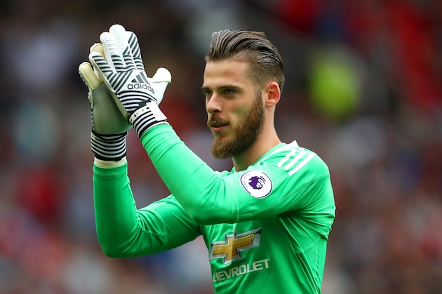 MANCHESTER, ENGLAND - AUGUST 13:  David De Gea of Manchester United applauds the fans during the Premier League match between Manchester United and West Ham United at Old Trafford on August 13, 2017 in Manchester, England.  (Photo by Dan Istitene/Getty Images)