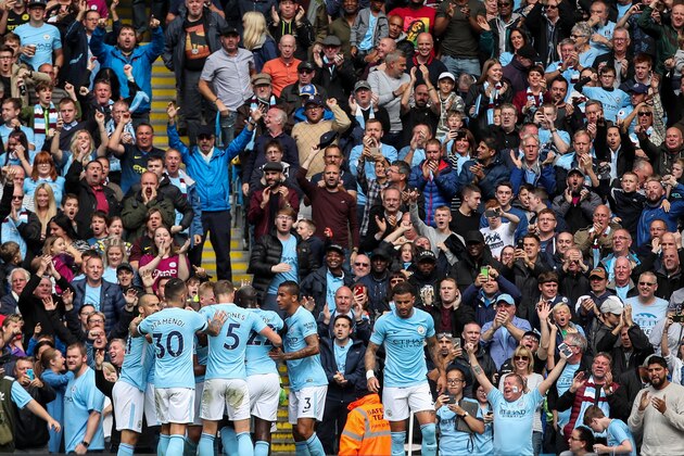 MANCHESTER, ENGLAND - SEPTEMBER 09: Sergio Aguero of Manchester City celebrates after scoring a goal to make it 1-0 during the Premier League match between Manchester City and Liverpool at Etihad Stadium on September 9, 2017 in Manchester, England. (Photo by Robbie Jay Barratt - AMA/Getty Images)
