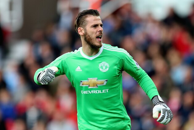 STOKE ON TRENT, ENGLAND - SEPTEMBER 09:  David De Gea of Manchester United celebrates after his side score their second goal during the Premier League match between Stoke City and Manchester United at Bet365 Stadium on September 9, 2017 in Stoke on Trent, England.  (Photo by Alex Morton/Getty Images)