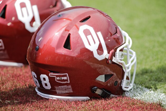 NORMAN, OK - SEPTEMBER 02: Oklahoma Sooners helmet on the field before the game against the UTEP Miners at Gaylord Family Oklahoma Memorial Stadium on September 2, 2017 in Norman, Oklahoma. Oklahoma defeated UTEP 56-7. (Photo by Brett Deering/Getty Images) *** local caption ***