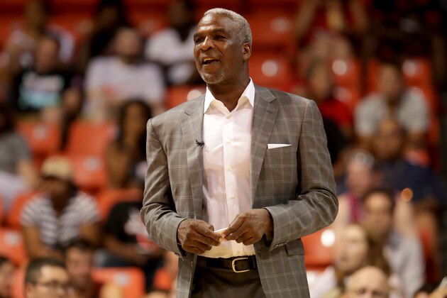 CHICAGO, IL - JULY 23:  Coach Charles Oakley of Killer 3s reacts during the game against the Ghost Ballers during week five of the BIG3 three on three basketball league at UIC Pavilion on July 23, 2017 in Chicago, Illinois. (Photo by Streeter Lecka/BIG3/Getty Images)