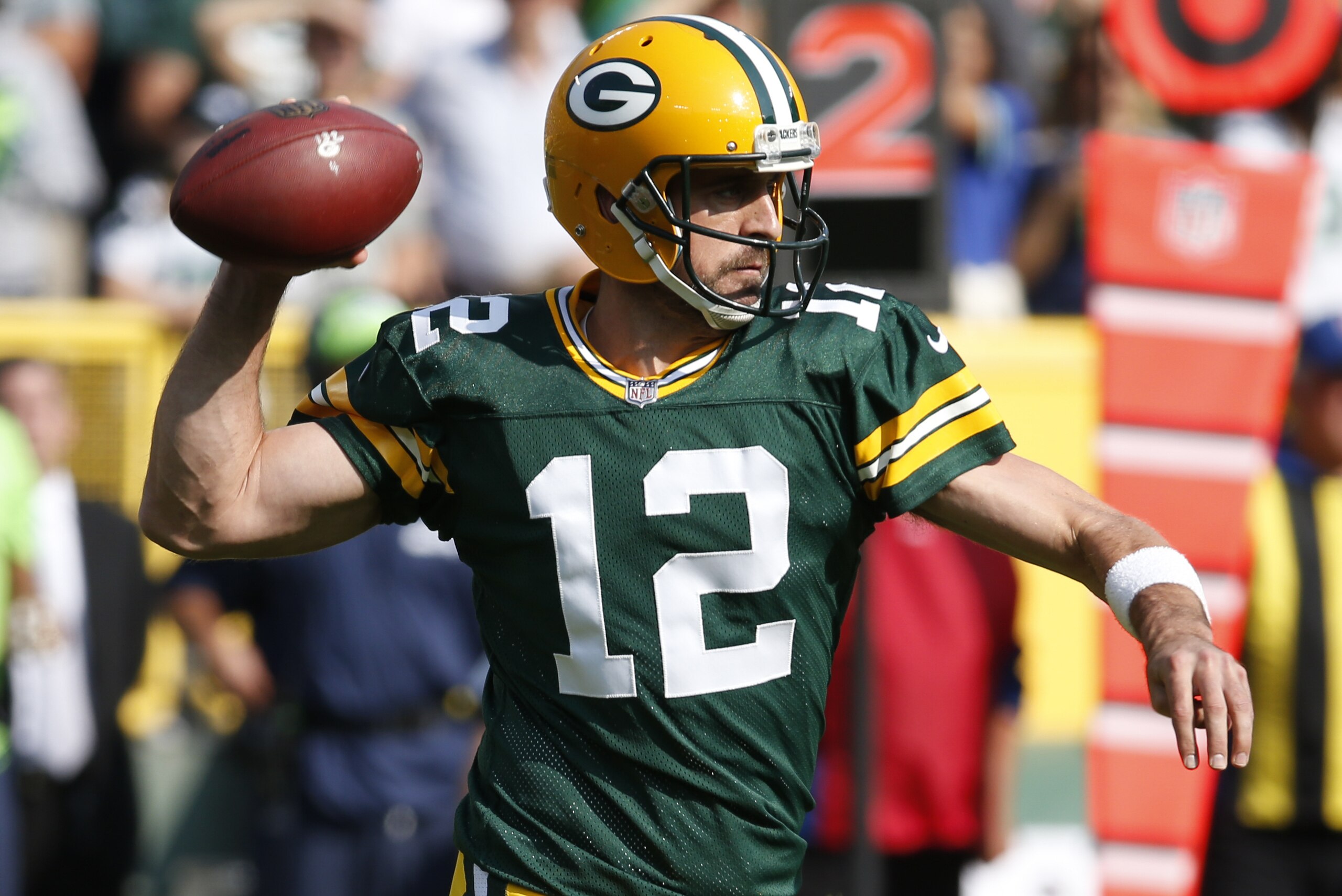 Green Bay Packers' Aaron Rodgers throws during the first half of an NFL football game against the Seattle Seahawks Sunday, Sept. 10, 2017, in Green Bay, Wis. (AP Photo/Mike Roemer)