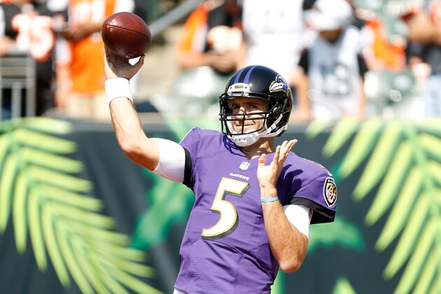 CINCINNATI, OH - SEPTEMBER 10:  Joe Flacco #5 of the Baltimore Ravens warms up prior to the start of the game against the Cincinnati Bengals at Paul Brown Stadium on September 10, 2017 in Cincinnati, Ohio. (Photo by Michael Reaves/Getty Images)