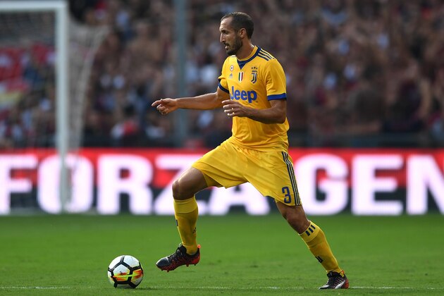 GENOA, ITALY - AUGUST 26:  Giorgio Chiellini of Juventus in action during the Serie A match between Genoa CFC and Juventus at Stadio Luigi Ferraris on August 26, 2017 in Genoa, Italy.  (Photo by Valerio Pennicino/Getty Images)