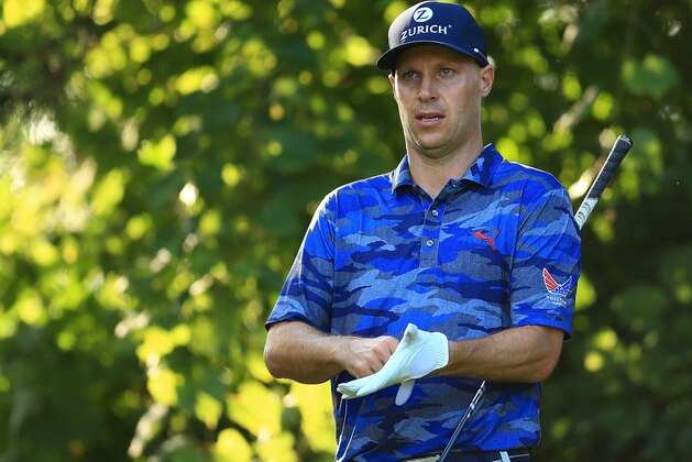 OAKVILLE, ON - JULY 27:  Ben Crane of the United States prepares to play his shot from the 16th tee during round one of the RBC Canadian Open at Glen Abbey Golf Club on July 27, 2017 in Oakville, Canada.  (Photo by Vaughn Ridley/Getty Images)