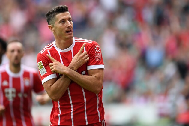 Bayern Munich's Polish striker Robert Lewandowski celebrates scoring during the German first division Bundesliga football match Werder Bremen vs Bayern Munich in Bremen, nothern Germany, on August 26, 2017. / AFP PHOTO / PATRIK STOLLARZ / RESTRICTIONS: DURING MATCH TIME: DFL RULES TO LIMIT THE ONLINE USAGE TO 15 PICTURES PER MATCH AND FORBID IMAGE SEQUENCES TO SIMULATE VIDEO. == RESTRICTED TO EDITORIAL USE == FOR FURTHER QUERIES PLEASE CONTACT DFL DIRECTLY AT + 49 69 650050
        (Photo credit should read PATRIK STOLLARZ/AFP/Getty Images)