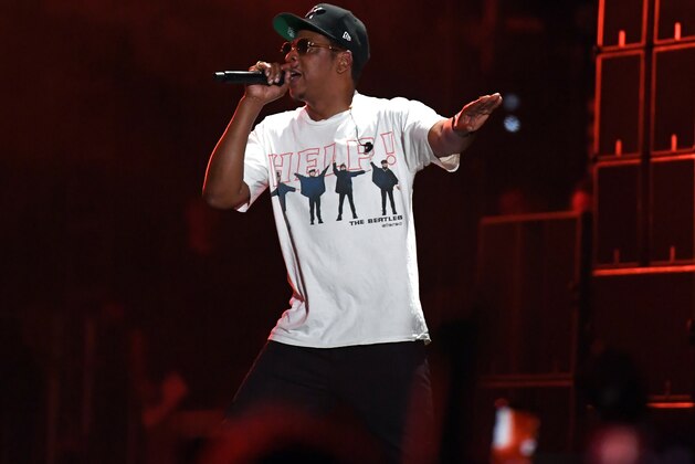 JAY-Z performs onstage during Day 1 of The Meadows Music & Arts Festival at Citi Field on September 15, 2017 in New York City. / AFP PHOTO / ANGELA WEISS        (Photo credit should read ANGELA WEISS/AFP/Getty Images)