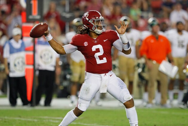 TUSCALOOSA, AL - SEPTEMBER 16:  Jalen Hurts #2 of the Alabama Crimson Tide looks to pass against the Colorado State Rams at Bryant-Denny Stadium on September 16, 2017 in Tuscaloosa, Alabama.  (Photo by Kevin C. Cox/Getty Images)