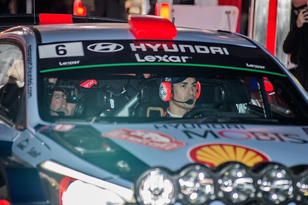 Hyundai Motorsports driver Daniel Sordo and his co-driver Marc Marti from spain start the 85th Rally of Monte Carlo, Thursday, Jan. 19, 2017, in Monaco. The Rally of Monte Carlo is the first event of the 2017 FIA World Rally Championship calendar. (AP Photo/Christian Alminana)