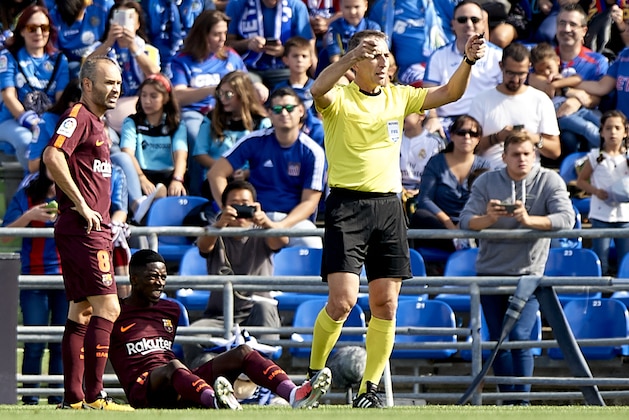 GETAFE, SPAIN - SEPTEMBER 16:  Ousmane Dembele of Barcelona lies injured on the pitch during the La Liga match between Getafe and Barcelona at Coliseum Alfonso Perez on September 16, 2017 in Getafe, Spain.  (Photo by fotopress/Getty Images)