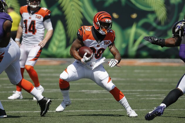 Cincinnati Bengals running back Joe Mixon runs the ball in the first half of an NFL football game against the Cincinnati Bengals, Sunday, Sept. 10, 2017, in Cincinnati. (AP Photo/Frank Victores)