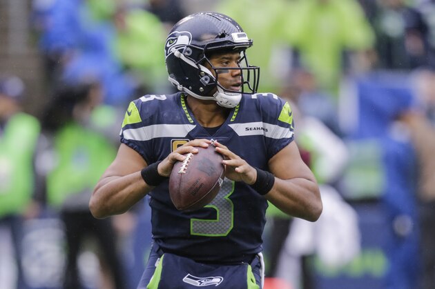 SEATTLE, WA - SEPTEMBER 17: Quarterback Russell Wilson #3 of the Seattle Seahawks drops back to pass during a game against the San Francisco 49ers at CenturyLink Field on September 17, 2017 in Seattle, Washington. The Seahawks won the game 12-9. (Photo by Stephen Brashear/Getty Images)