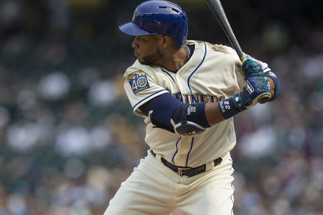 SEATTLE, WA - SEPTEMBER 3: Robinson Cano #22 of the Seattle Mariners waits for a pitch during an at-bat in a game against the Oakland Athletics at Safeco Field on September 3, 2017 in Seattle, Washington. The Mariners won the game 10-2. (Photo by Stephen Brashear/Getty Images)