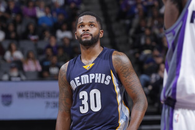 SACRAMENTO, CA - MARCH 27: Troy Daniels #30 of the Memphis Grizzlies looks on during the game against the Sacramento Kings on March 27, 2017 at Golden 1 Center in Sacramento, California. NOTE TO USER: User expressly acknowledges and agrees that, by downloading and or using this photograph, User is consenting to the terms and conditions of the Getty Images Agreement. Mandatory Copyright Notice: Copyright 2017 NBAE (Photo by Rocky Widner/NBAE via Getty Images)