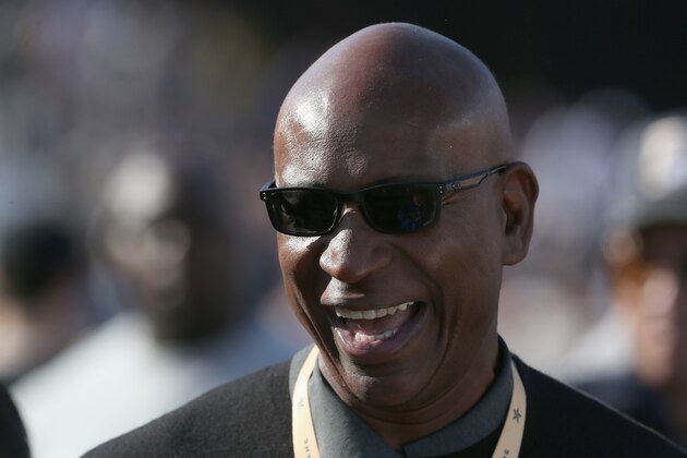 LOS ANGELES, CA - JANUARY 01:  Hall of Fame running back Eric Dickerson talks on the sidelines before the game between the Arizona Cardinals and the Los Angeles Rams at Los Angeles Memorial Coliseum on January 1, 2017 in Los Angeles, California.  (Photo by Stephen Dunn/Getty Images)