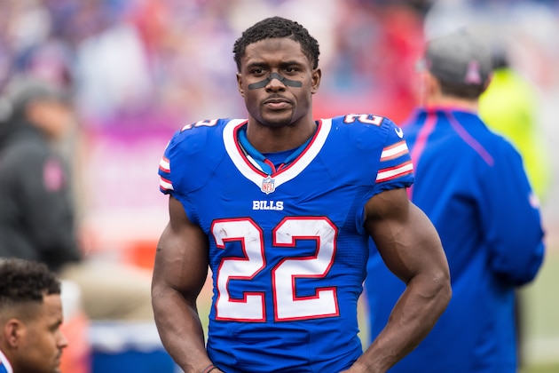 ORCHARD PARK, NY - OCTOBER 16:  Reggie Bush #22 of the Buffalo Bills walks the sideline during the fourth quarter against the San Francisco 49ers on October 16, 2016 at New Era Field in Orchard Park, New York. Buffalo defeats San Francisco 45-16.  (Photo by Brett Carlsen/Getty Images)