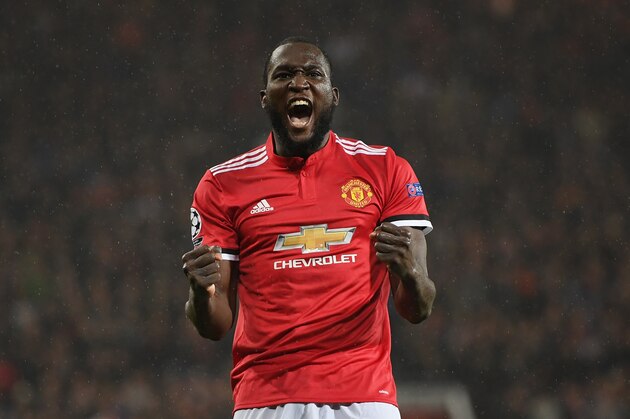 MANCHESTER, ENGLAND - SEPTEMBER 12:  Romelu Lukaku of Manchester United celebrates scoring his sides second goal during the UEFA Champions League group A match between Manchester United and FC Basel at Old Trafford on September 12, 2017 in Manchester, United Kingdom.  (Photo by Shaun Botterill/Getty Images)