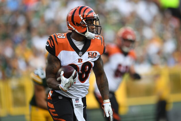 GREEN BAY, WI - SEPTEMBER 24:  Joe Mixon #28 of the Cincinnati Bengals carries the ball during the second quarter against the Green Bay Packers at Lambeau Field on September 24, 2017 in Green Bay, Wisconsin.  (Photo by Stacy Revere/Getty Images)