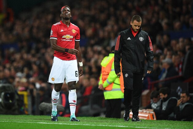 MANCHESTER, ENGLAND - SEPTEMBER 12:  Paul Pogba of ManchesterUnited reacts to being forced off through injury during the UEFA Champions League Group A match between Manchester United and FC Basel at Old Trafford on September 12, 2017 in Manchester, United Kingdom.  (Photo by Laurence Griffiths/Getty Images)
