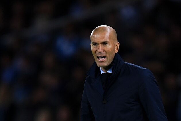 SAN SEBASTIAN, SPAIN - SEPTEMBER 17:  Head coach Zinedine Zidane of Real Madrid CF looks on during the La Liga match between Real Sociedad and Real Madrid at Anoeta stadium on September 17, 2017 in San Sebastian, Spain.  (Photo by David Ramos/Getty Images)