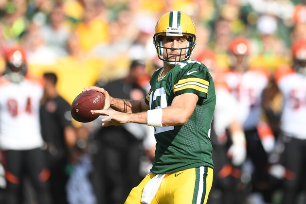 GREEN BAY, WI - SEPTEMBER 24:  Aaron Rodgers #12 of the Green Bay Packers drops back to pass during the first quarter against the Cincinnati Bengals at Lambeau Field on September 24, 2017 in Green Bay, Wisconsin.  (Photo by Stacy Revere/Getty Images)