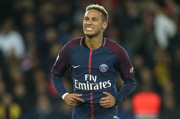 PARIS, FRANCE - SEPTEMBER 17: Neymar Jr of PSG during the French Ligue 1 match between Paris Saint Germain (PSG) and Olympique Lyonnais (OL) at Parc des Princes on September 17, 2017 in Paris, . (Photo by Jean Catuffe/Getty Images)