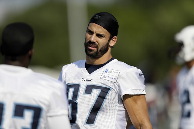 Tennessee Titans wide receiver Eric Decker (87) talks with a teammate during NFL football training camp Tuesday, Aug. 8, 2017, in Nashville, Tenn. (AP Photo/Mark Humphrey)