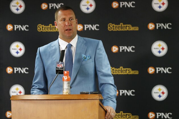 Pittsburgh Steelers quarterback Ben Roethlisberger talks during a news conference after an NFL football game against the Chicago Bears, Sunday, Sept. 24, 2017, in Chicago. (AP Photo/Charles Rex Arbogast)
