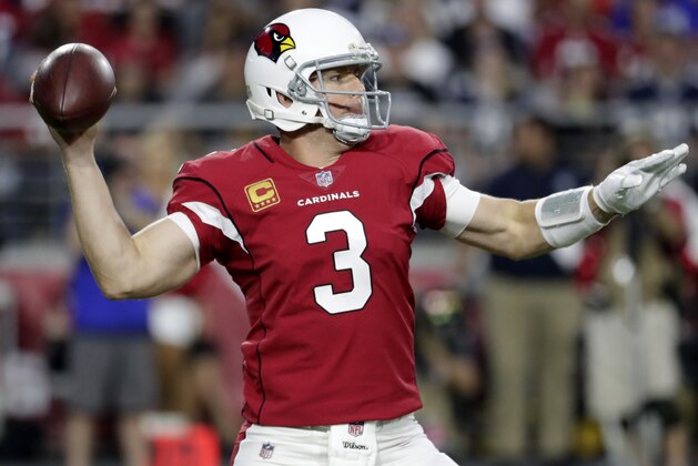 Arizona Cardinals quarterback Carson Palmer (3) throws against the Dallas Cowboys during the first half of an NFL football game, Monday, Sept. 25, 2017, in Glendale, Ariz. (AP Photo/Rick Scuteri)