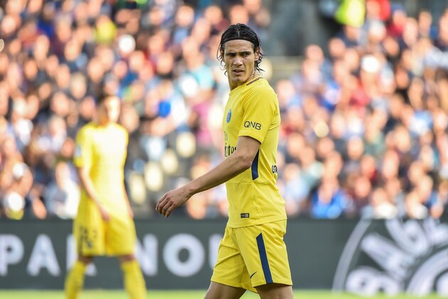 Paris Saint-Germain's Uruguayan forward Edinson Cavani reacts during the French Ligue 1 football match between Paris Saint-Germain (PSG) and Montpellier on September 23, 2017 at the Stade de la Mosson stadium in Montpellier, southern France. / AFP PHOTO / Sylvain THOMAS        (Photo credit should read SYLVAIN THOMAS/AFP/Getty Images)