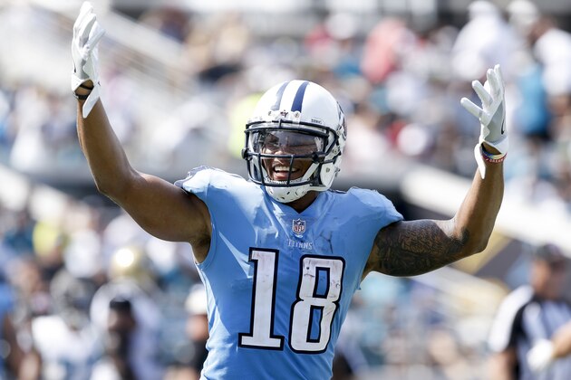JACKSONVILLE, FL - SEPTEMBER 17: Wide Receiver Rishard Matthews #18 of the Tennessee Titans celebrates after his team scores a touchdown during the game against the Jacksonville Jaguars at EverBank Field on September 17, 2017 in Jacksonville, Florida. The Titans defeated the Jaguars 37 to 16. (Photo by Don Juan Moore/Getty Images)