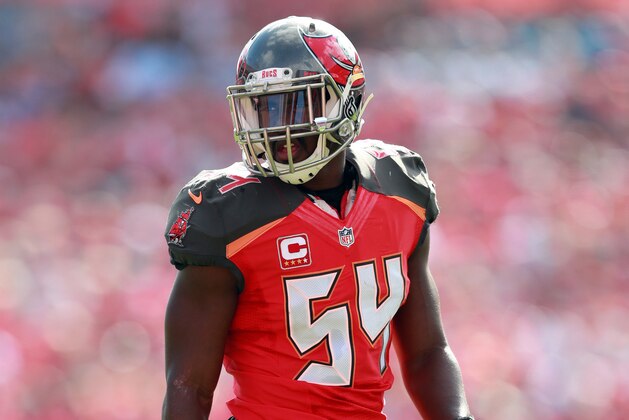 Tampa Bay Buccaneers linebacker Lavonte David (54) lines up against the Carolina Panthers during an NFL football game Sunday, Jan. 1, 2017, in Tampa, Fla.  (Jeff Haynes/AP Images for Panini)